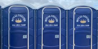 Best Portable Restroom Servicing (Cleaning and Restocking)  in Encinal, TX
